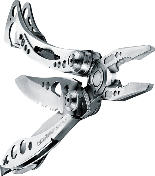 Leatherman SKELETOOL 7-in-1 multitool open with compact blades and screwdriver bit (stainless)
