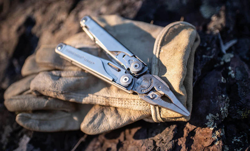 Leatherman SURGE 21 in 1 Multitool